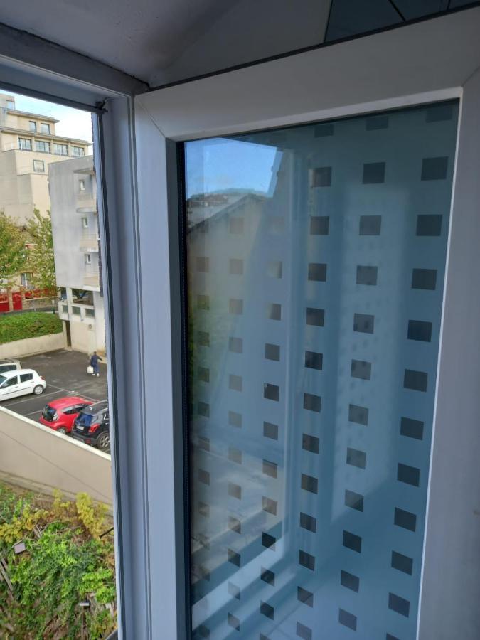 Appartement au 1 etage Pavillon à 5 minutes de Paris Cachan Extérieur photo